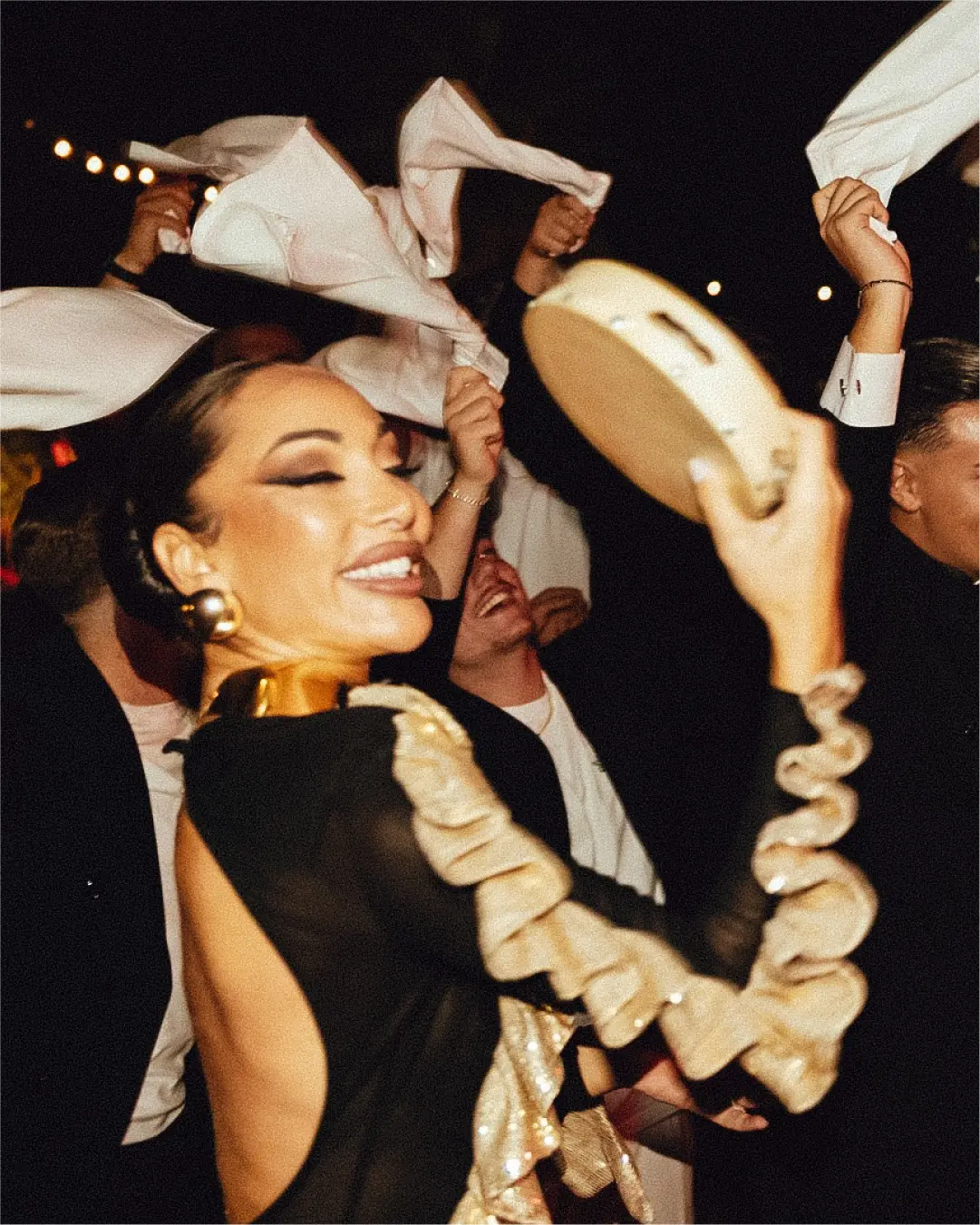 Un momento sorprendente durante la festa